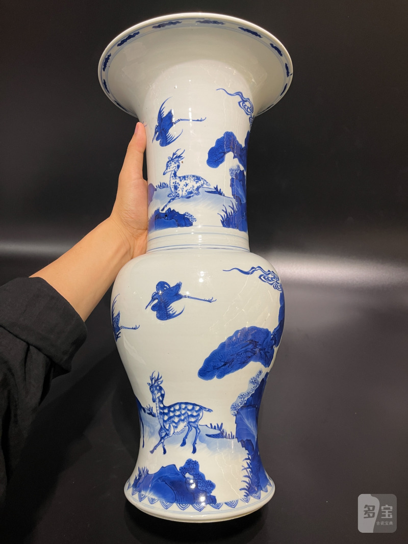 清康熙 青花山水鹤鹿同春凤尾尊 - 图5